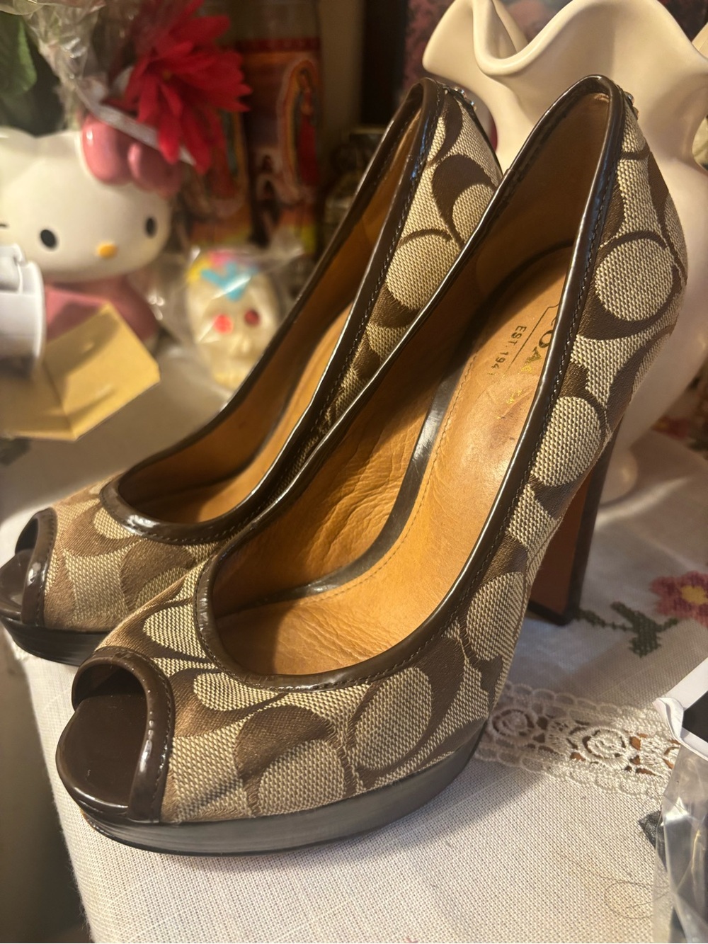 Coach Brown Signature Canvas Peep-Toe Platform Pumps vintage y2k